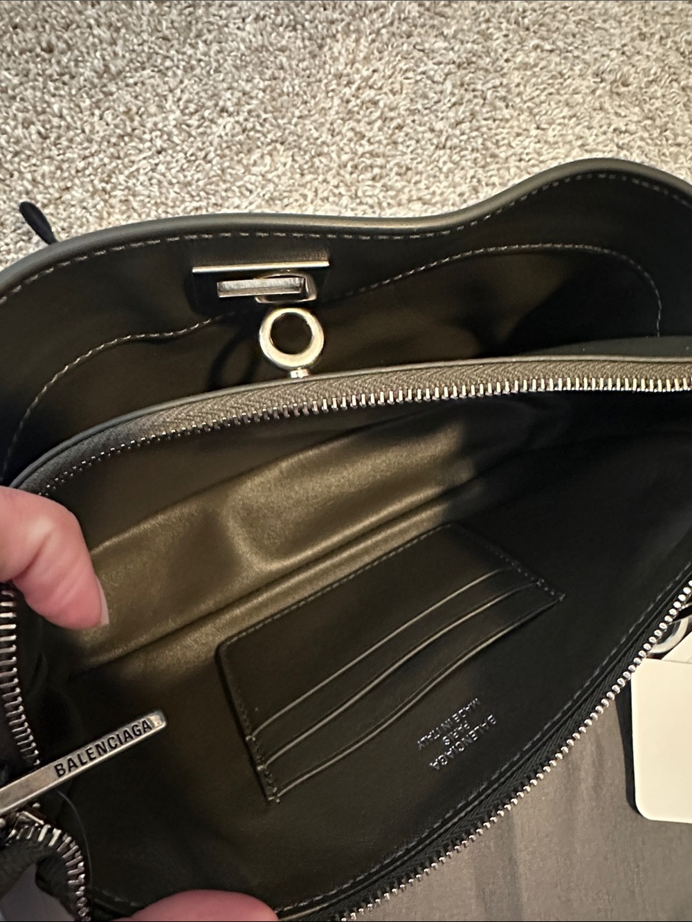 Balenciaga rodeo sling bag - Picture 4 of 5
